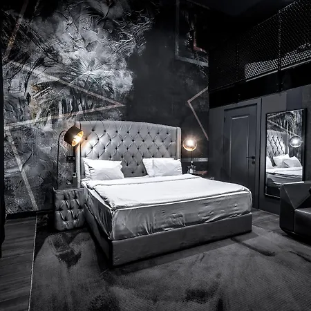 Black 4* Köln
