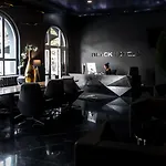 Black Hotel 4*