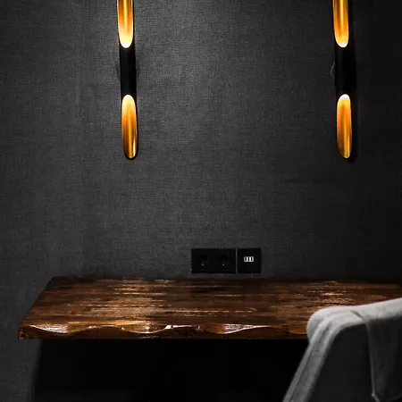 Black 4* Kolín nad Rýnem